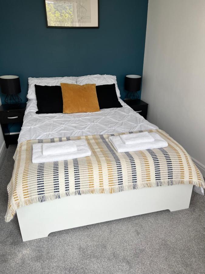 Beautiful 2 Bedroom With Patio And Amazing Views
