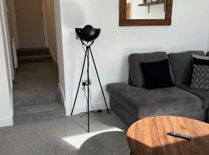 Beautiful 2 Bedroom With Patio And Amazing Views