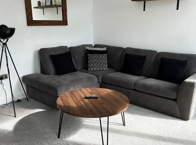 Beautiful 2 Bedroom With Patio And Amazing Views